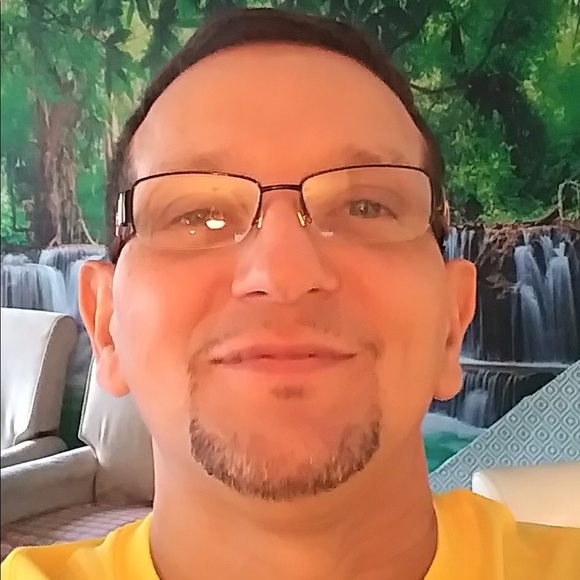 Meet your Posher, Neftali - Picture 3 of 8